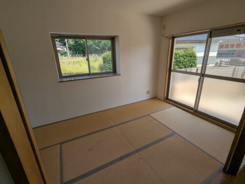 現在リフォーム中の為、同型のお部屋写真です。(内装)